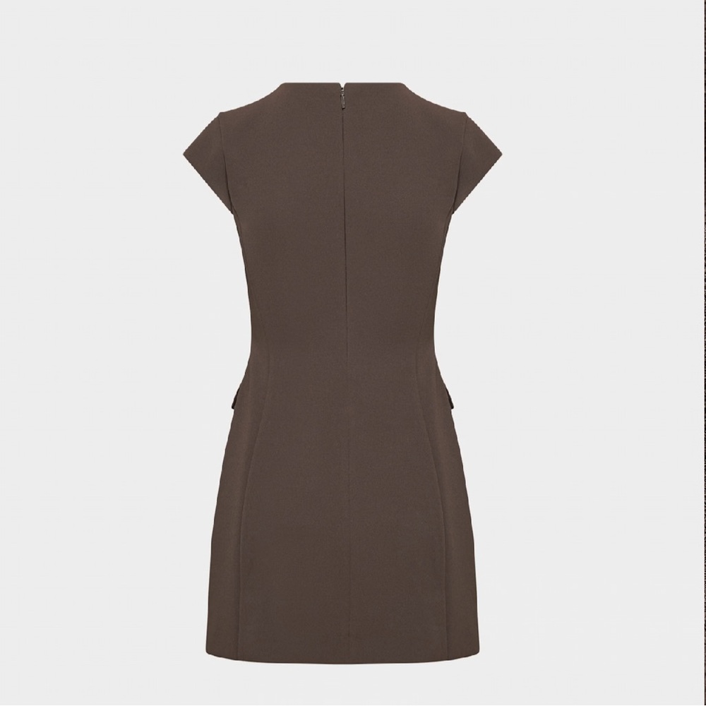 Aritzia Babaton FigureKnit Priestly
Brown Dress size medium - Picture 5 of 5